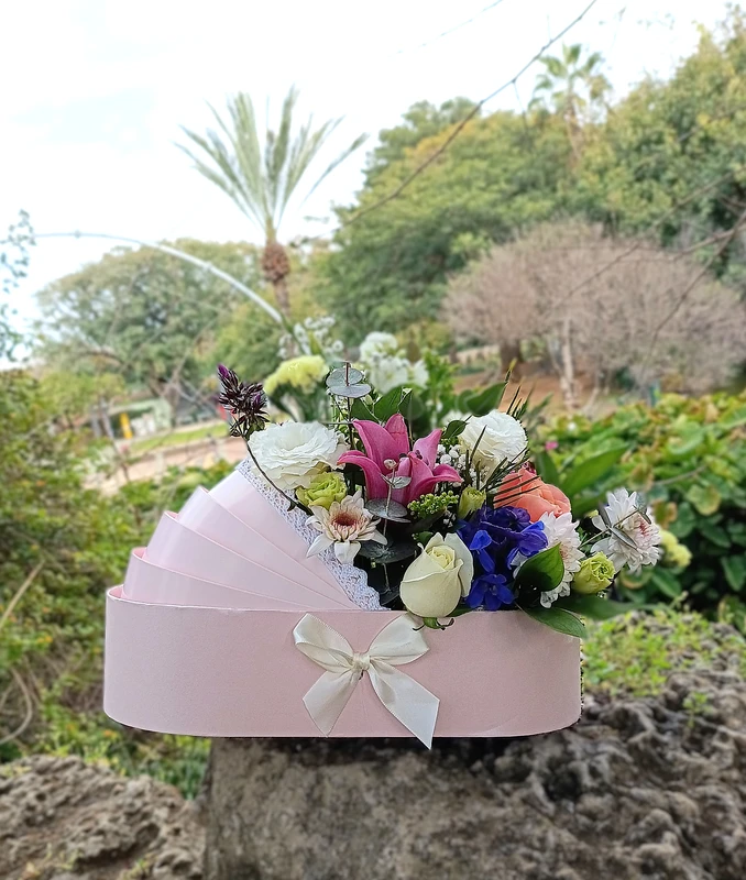 עריסת פרחים לבת