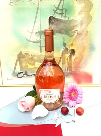 Blush יין רוזה יבש